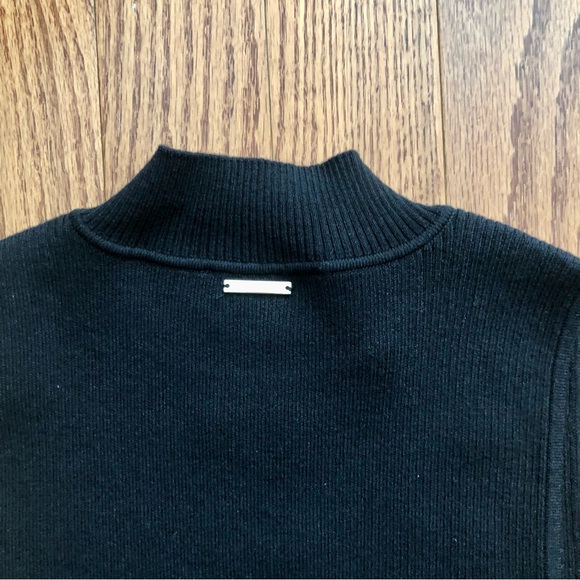 Michael Kors Mock Neck Sleeveless Black Sweater Tank Top Women’s Size M NWT - Picture 6 of 8